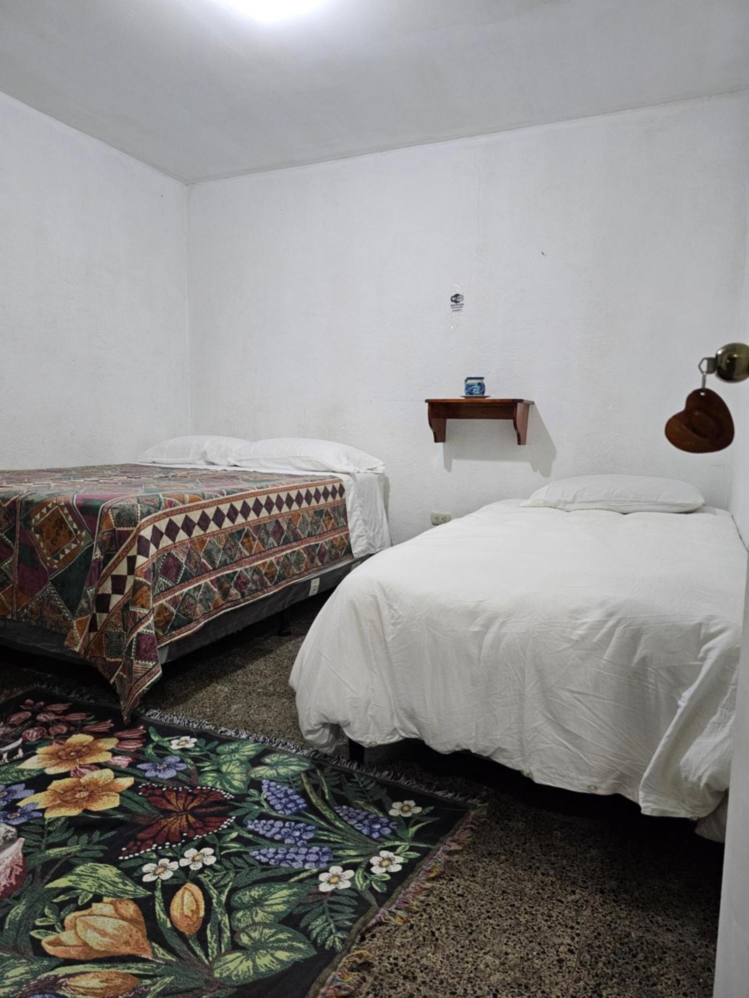 Hostal The Friends Panajachel Quarto foto